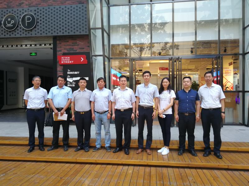 ����(chu��ng)�I(y��)�����С���˾�����򷽹��A�����L(zh��ng)�R��(b��o)�p��(chu��ng)�ɹ�