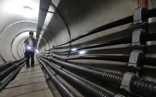 ��|���϶��c(di��n)�z�y(c��)